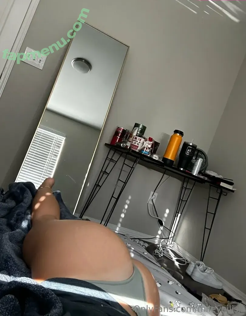 mileyeilish nude photo #0073 (billieeilish)