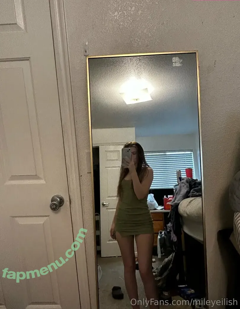 mileyeilish nude photo #0112 (billieeilish)