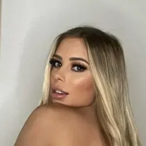 mileymayesxo / Miley Mayes / mileymayes nude photo #0002