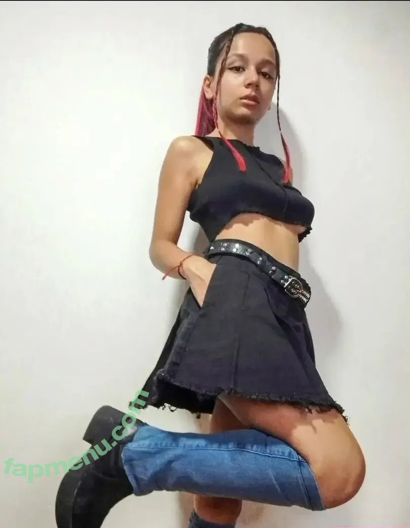 Mili.vera7 nude photo #0006 (Mili.vera7)