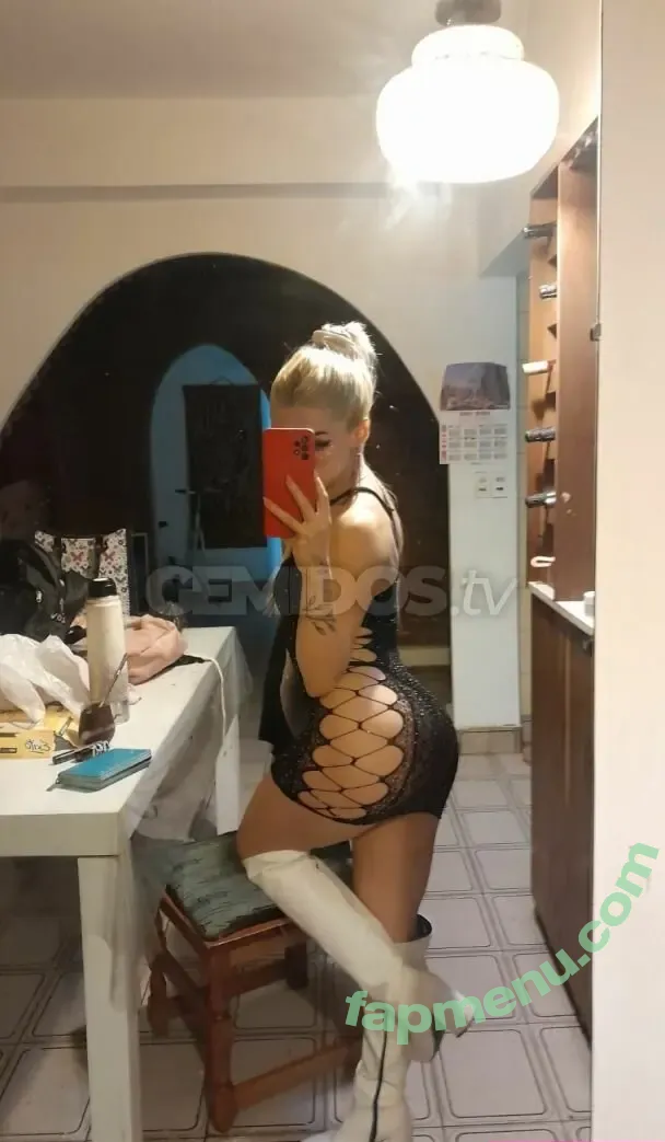 Milimancini nude photo #0024 (milimancini1)