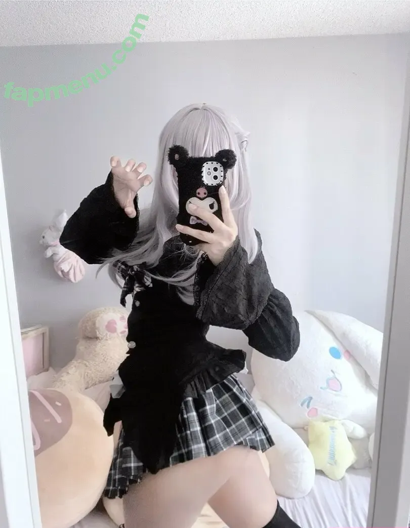 milkiewaifu nude photo #0073 (milkiewaifu)