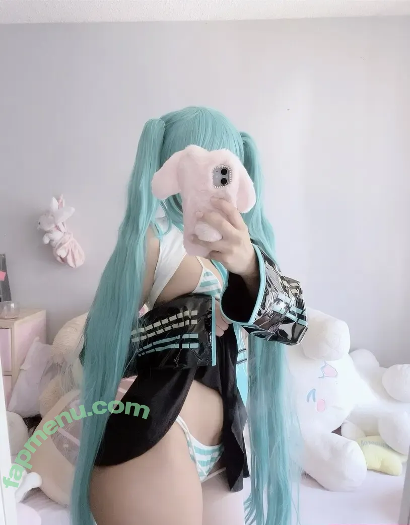 milkiewaifu nude photo #0077 (milkiewaifu)