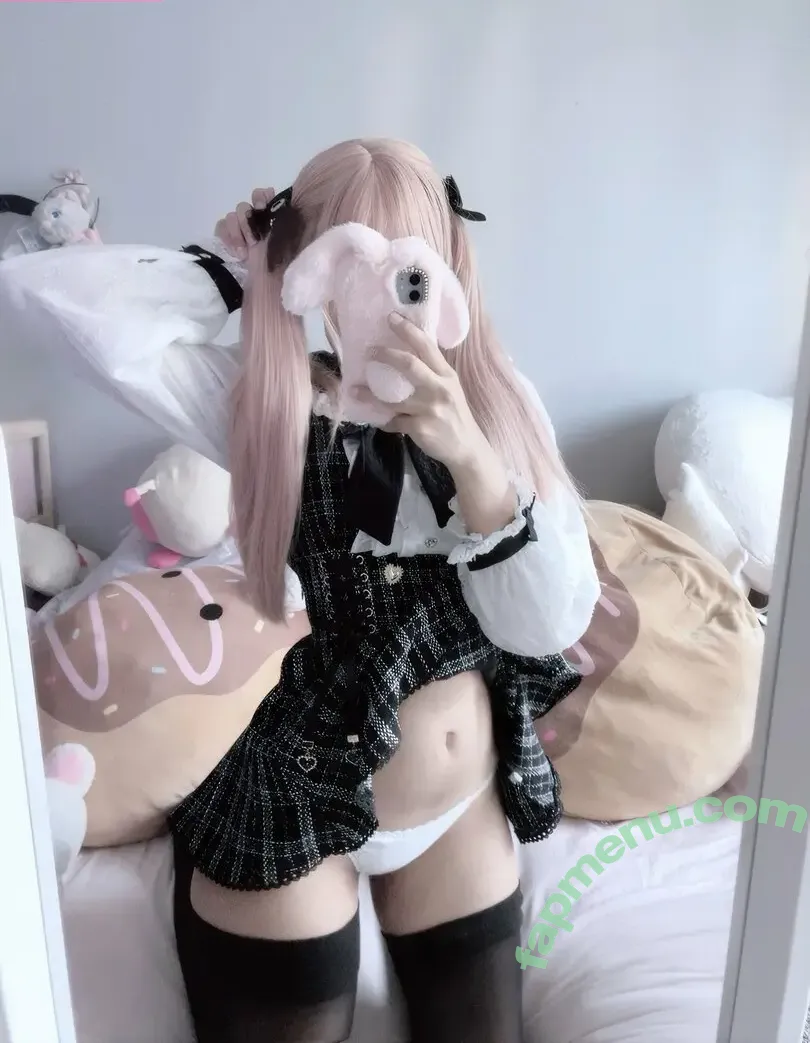 milkiewaifu nude photo #0095 (milkiewaifu)