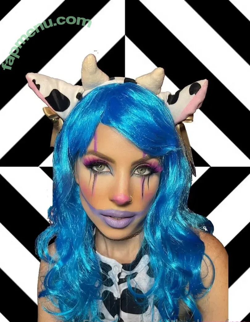 milkitheclownfree nude photo #0008 (milki_the_clown)