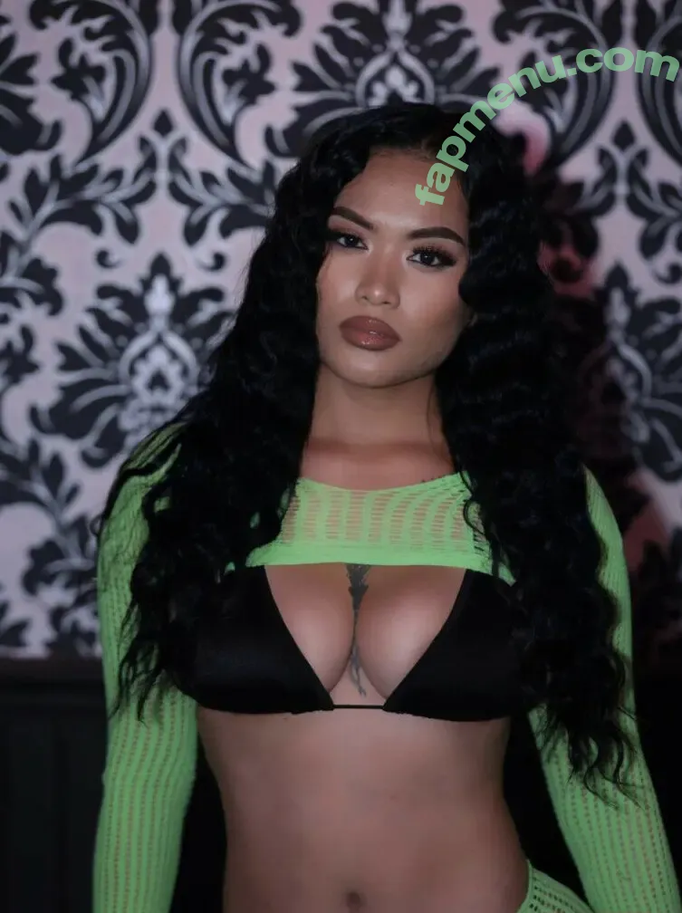 milktariii nude photo #0002 (ariiithedoll)