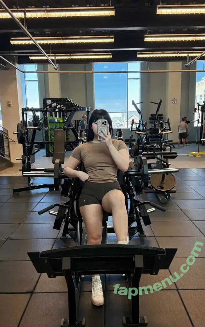 milktealifts nude photo #0019 (milktealiftz)