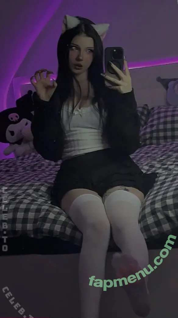 Milky Kitty nude photo #0046 (MilkyKittyxo / m1lkykitty / victoria._celine / viora.xo)