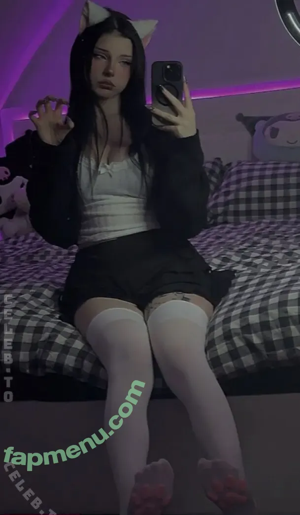 Milky Kitty nude photo #0047 (MilkyKittyxo / m1lkykitty / victoria._celine / viora.xo)