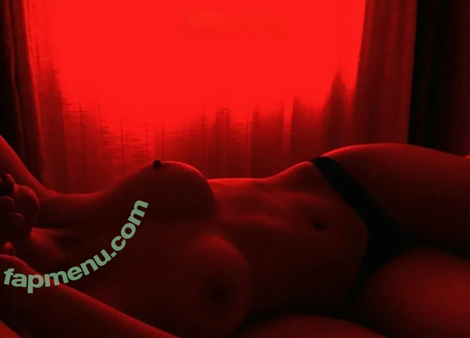 milky.way.only nude photo #0004 (milkie.way)