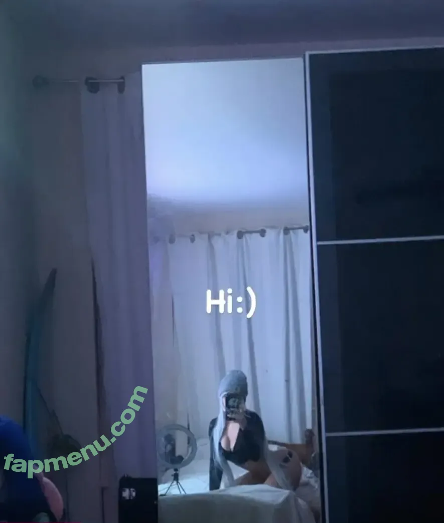 Milkylexii nude photo #0042 (Alesandraelyse / Nekoae)