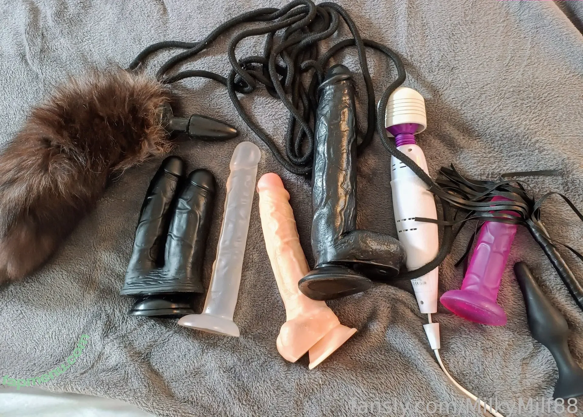 MilkyMilf88 nude photo #0023 (milkymilk2k)