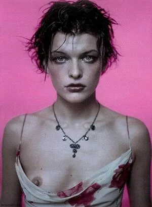 Milla Jovovich / MillaJovovich nude photo #0031
