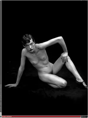 Milla Jovovich / MillaJovovich nude photo #0042