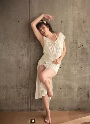 Milla Jovovich / MillaJovovich nude photo #0056