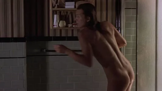 Milla Jovovich / MillaJovovich nude photo #0110