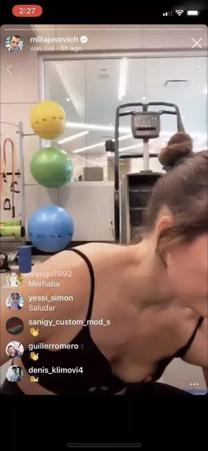 Milla Jovovich / MillaJovovich nude photo #0224