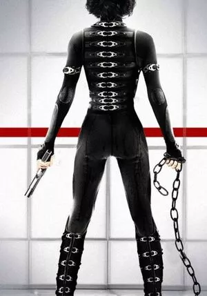 Milla Jovovich / MillaJovovich nude photo #0266