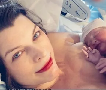 Milla Jovovich / MillaJovovich nude photo #0288