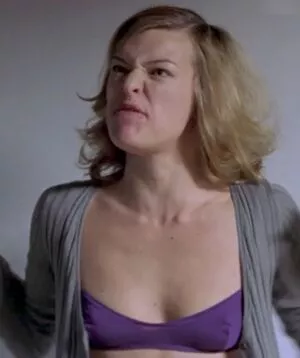 Milla Jovovich / MillaJovovich nude photo #0325