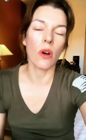 Milla Jovovich / MillaJovovich nude photo #0356