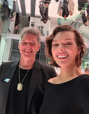 Milla Jovovich / MillaJovovich nude photo #0642