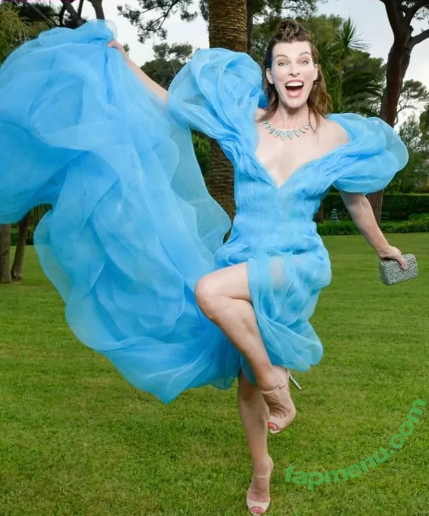 Milla Jovovich nude photo #0013 (MillaJovovich)