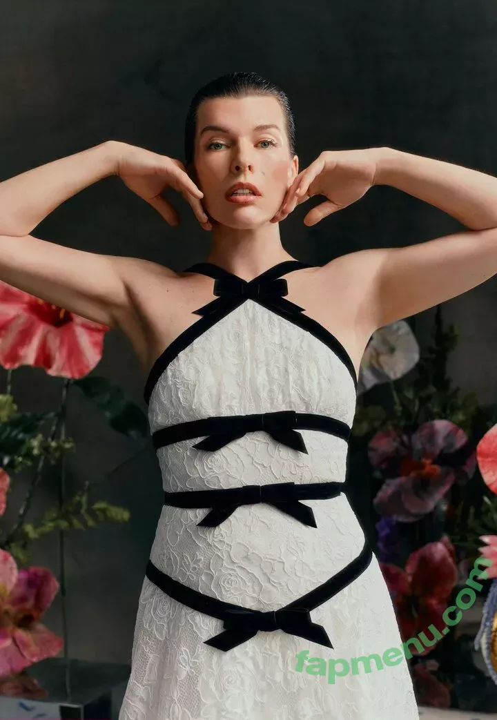 Milla Jovovich nude photo #0061 (MillaJovovich)