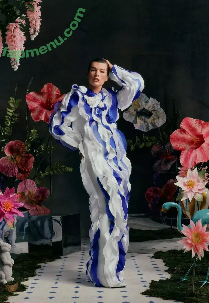 Milla Jovovich nude photo #0062 (MillaJovovich)