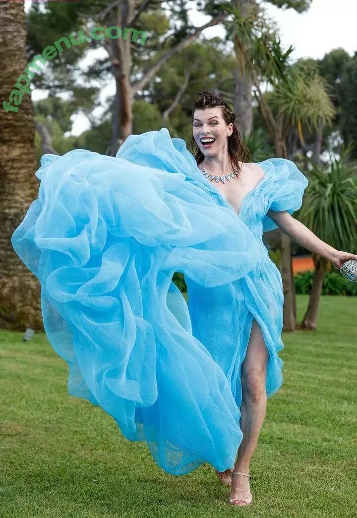 Milla Jovovich nude photo #0066 (MillaJovovich)