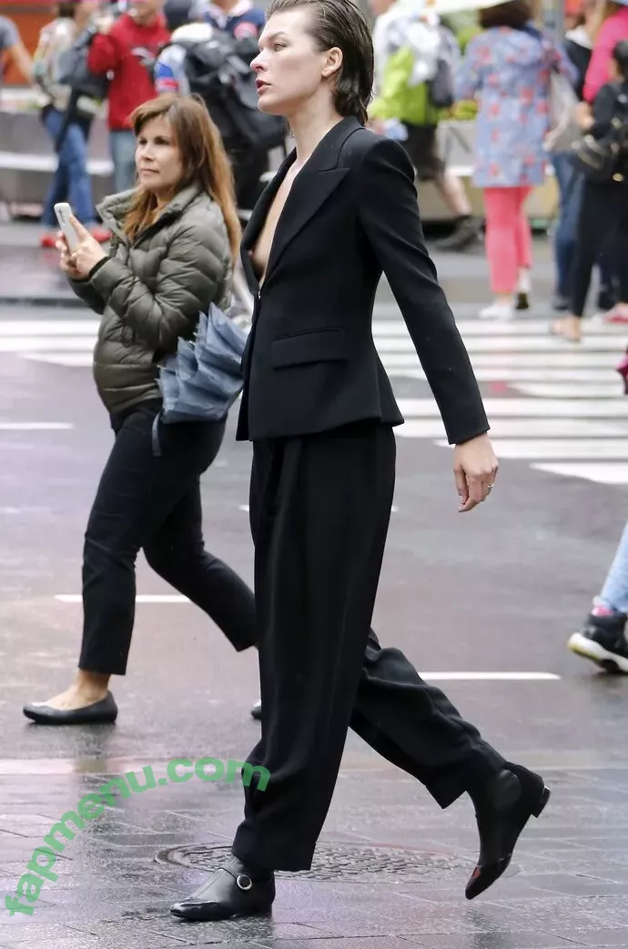 Milla Jovovich nude photo #0226 (MillaJovovich)