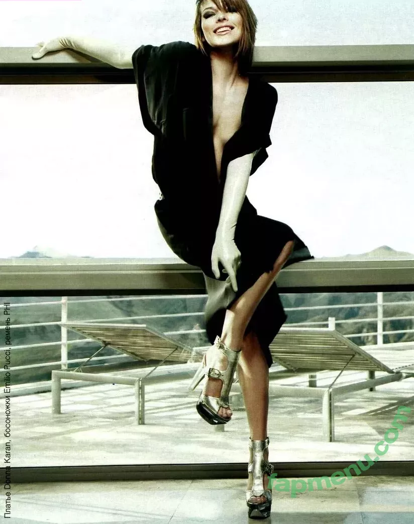 Milla Jovovich nude photo #0234 (MillaJovovich)