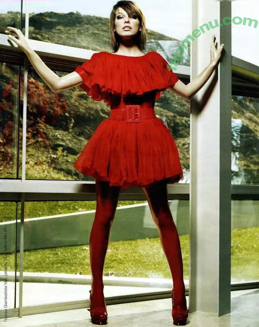 Milla Jovovich nude photo #0235 (MillaJovovich)