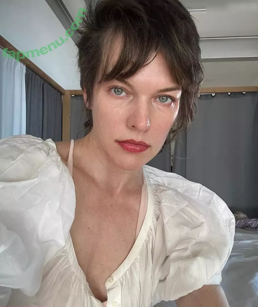 Milla Jovovich nude photo #0270 (MillaJovovich)
