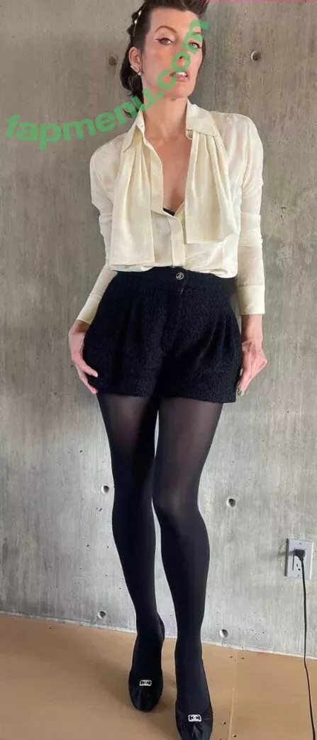 Milla Jovovich nude photo #0272 (MillaJovovich)