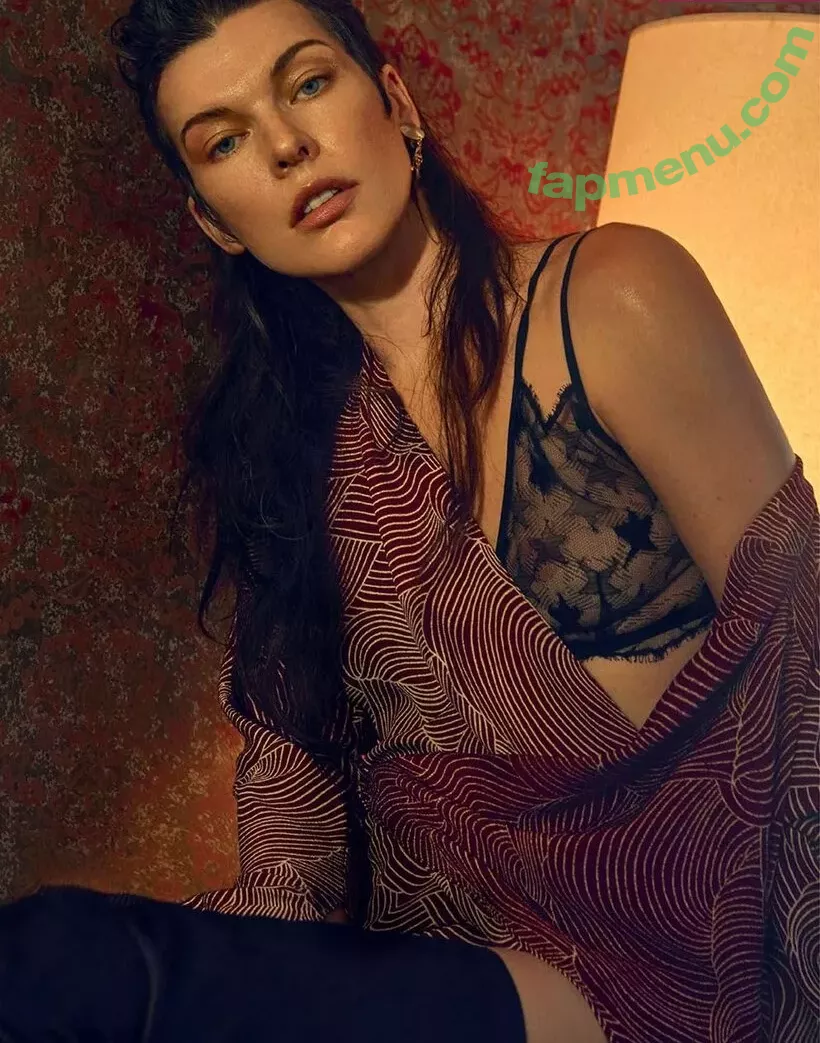 Milla Jovovich nude photo #0341 (MillaJovovich)