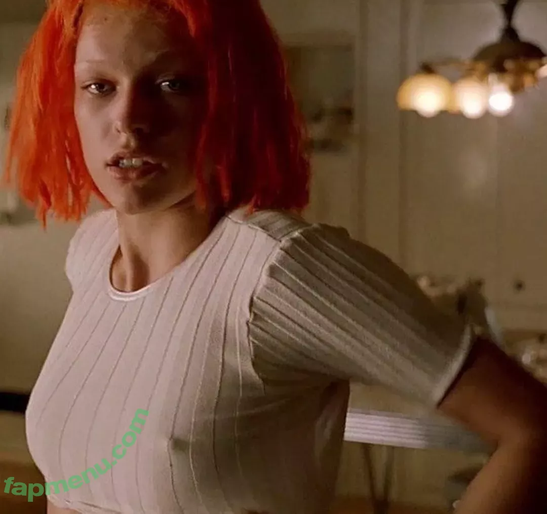 Milla Jovovich nude photo #0357 (MillaJovovich)