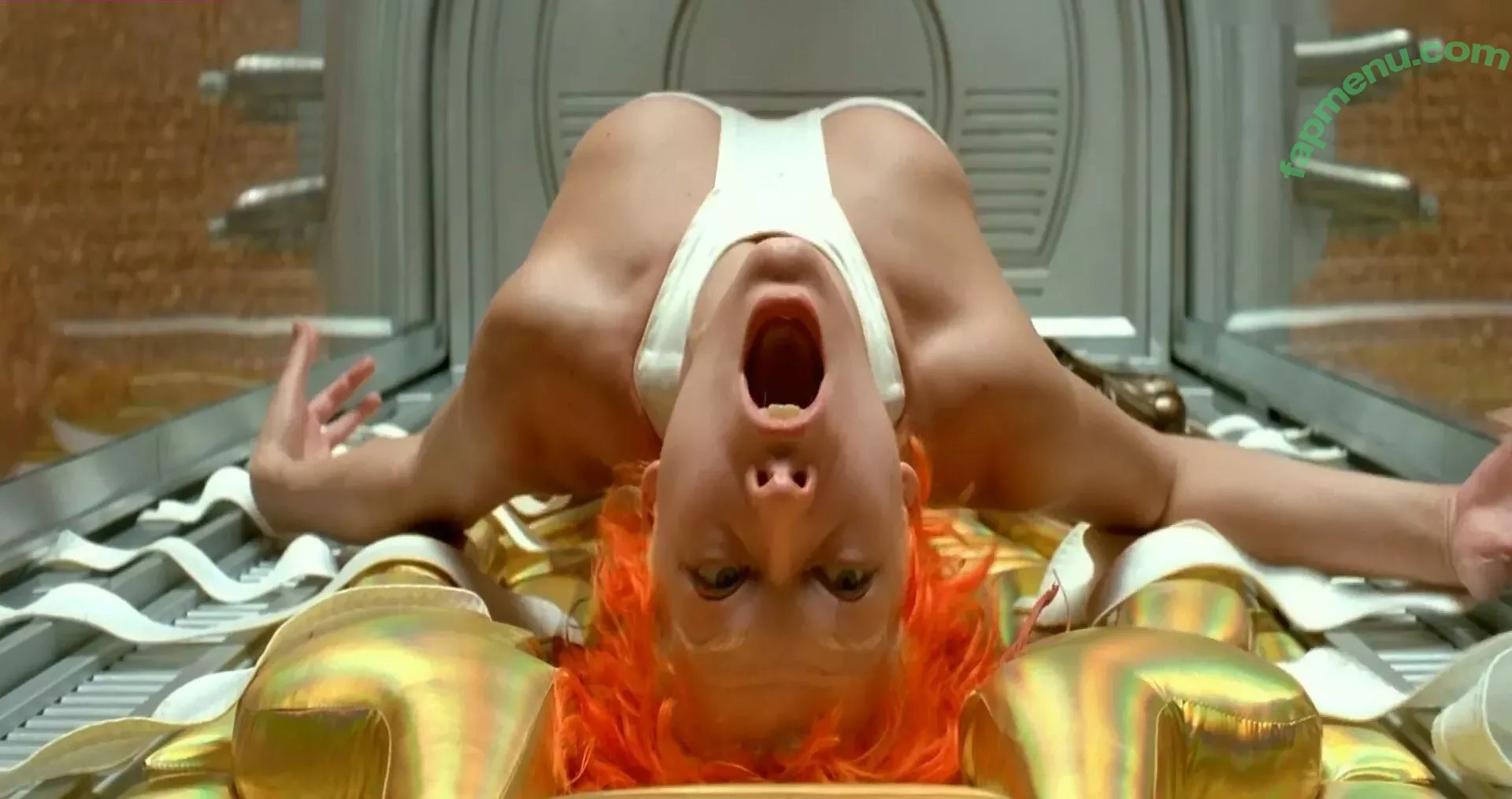 Milla Jovovich nude photo #0361 (MillaJovovich)