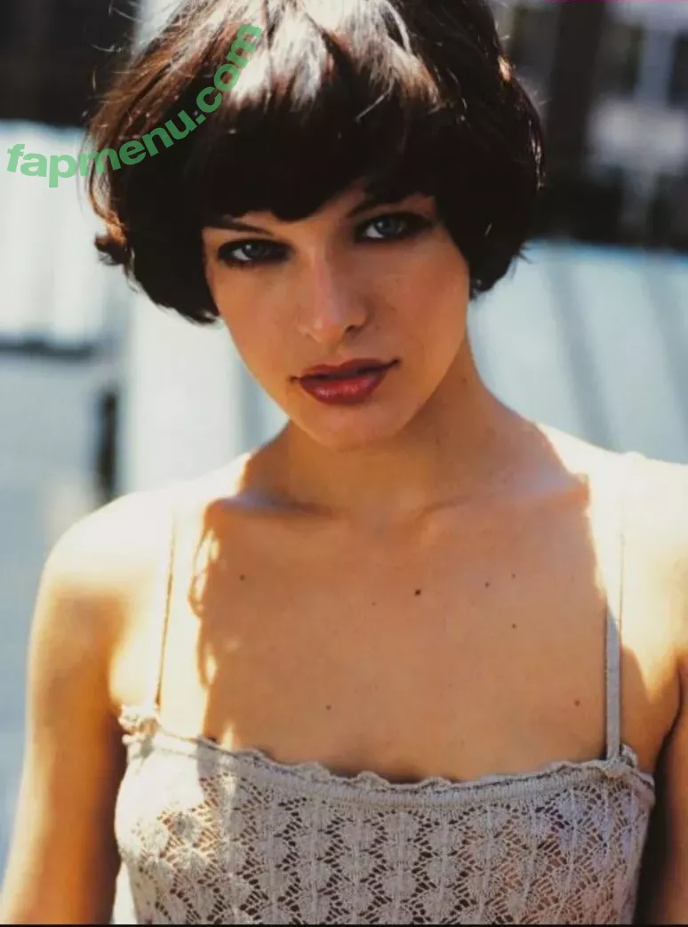 Milla Jovovich nude photo #0397 (MillaJovovich)