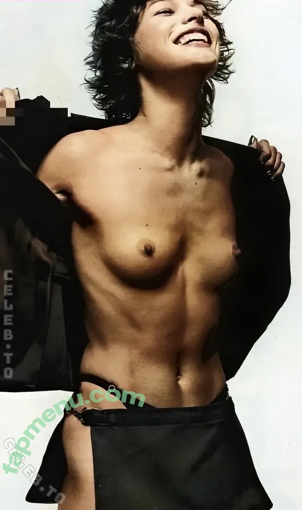 Milla Jovovich nude photo #0674 (MillaJovovich)