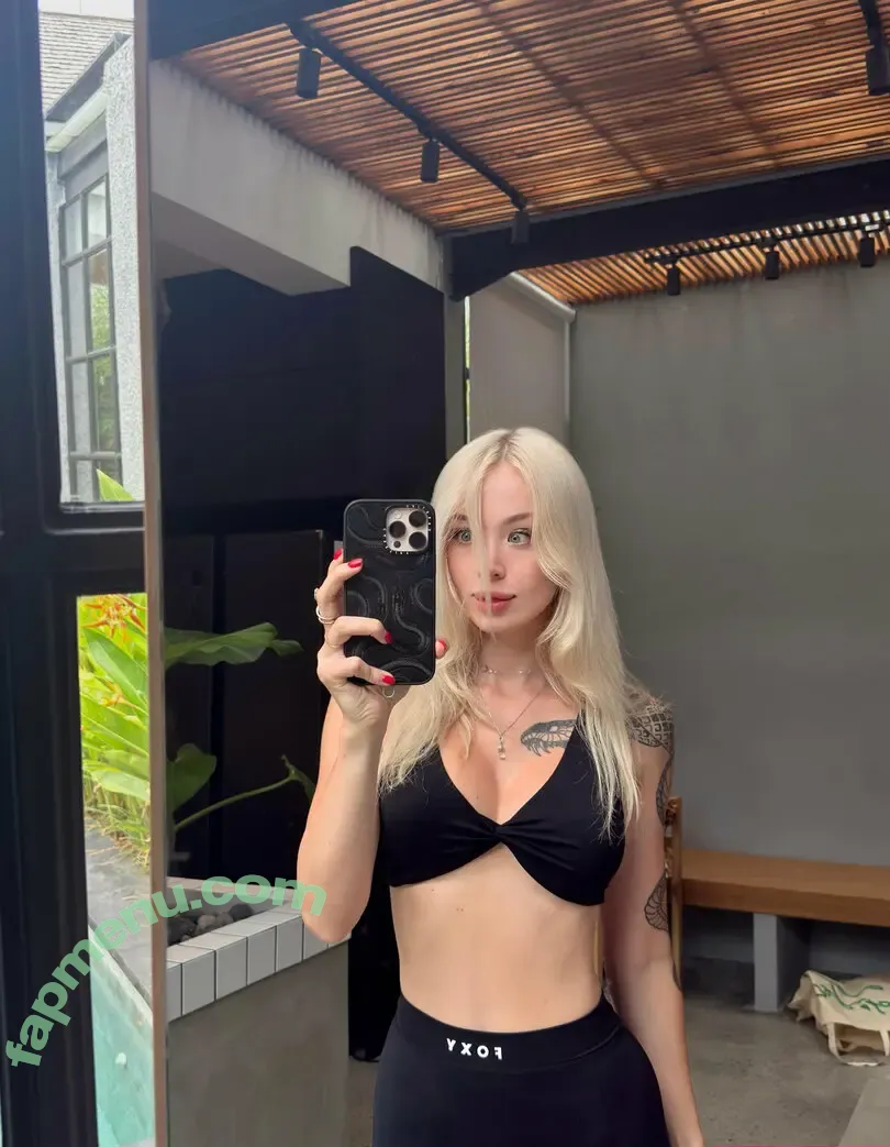 milla_snake nude photo #0199 (milla_snake)