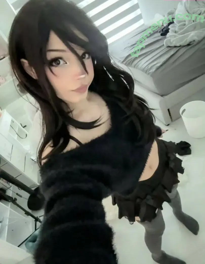 Millie nude photo #0063 (kaya_darkness / millie_li / milliemillz / millz_420)