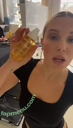 Millie Bobby Brown / milliebobbybrown nude photo #5574