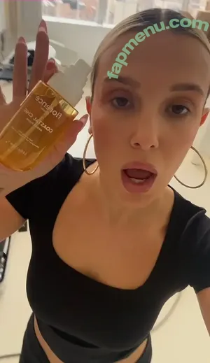 Millie Bobby Brown / milliebobbybrown nude photo #5575