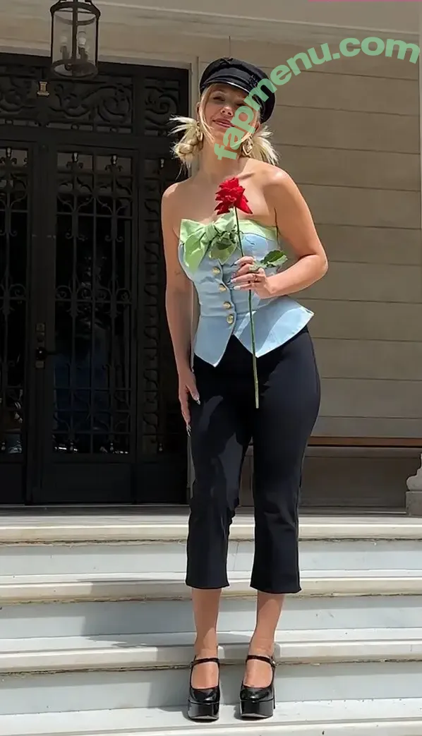 Millie Bobby Brown nude photo #5071 (milliebobbybrown)