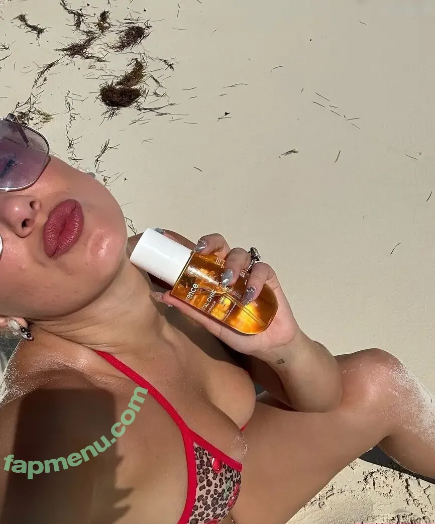 Millie Bobby Brown nude photo #5651 (milliebobbybrown)