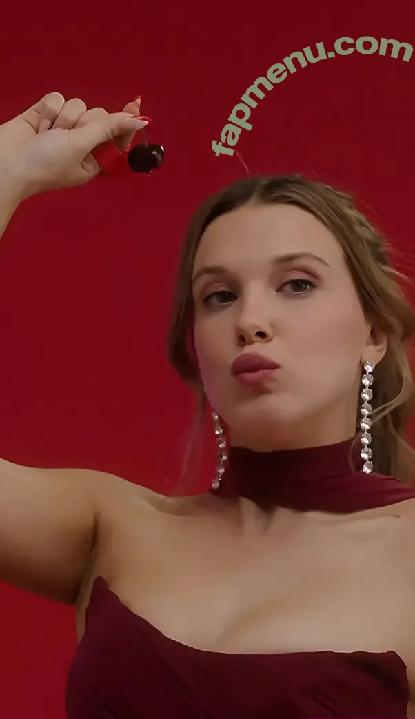 Millie Bobby Brown nude photo #5732 (milliebobbybrown)