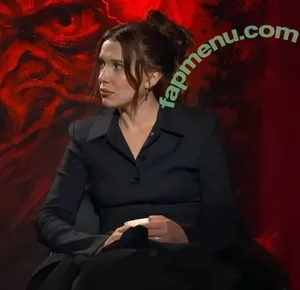 Millie Bobby Brown / milliebobbybrown nude photo #6716