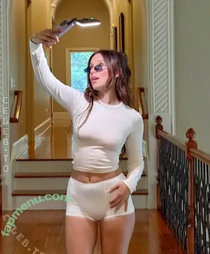 Millie Bobby Brown / milliebobbybrown nude photo #6930