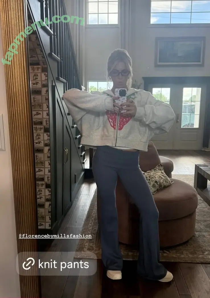 Millie Bobby Brown nude photo #6256 (milliebobbybrown)